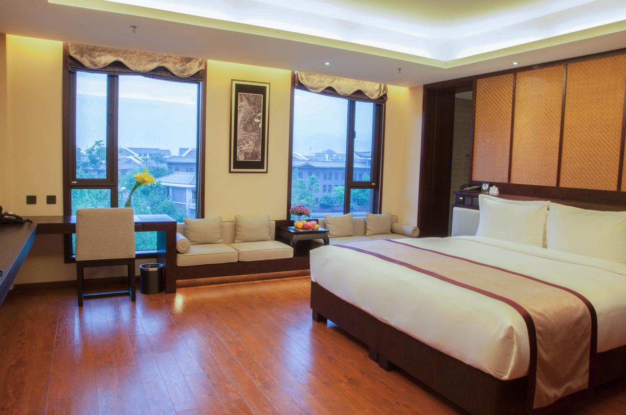 Cloud Luo Ping Hotel Luoping Εξωτερικό φωτογραφία